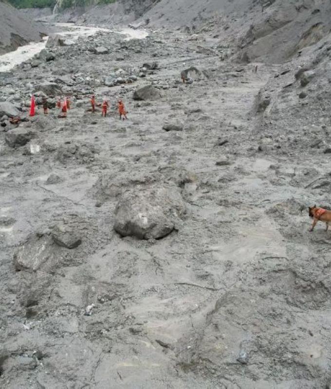 New landslide forms lake near Tibet border, forcing rescuers to move