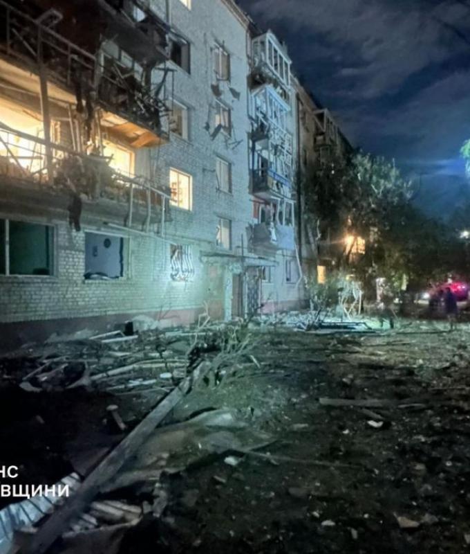 Russian strikes kill eight in Kyiv as Ukraine tightens security
