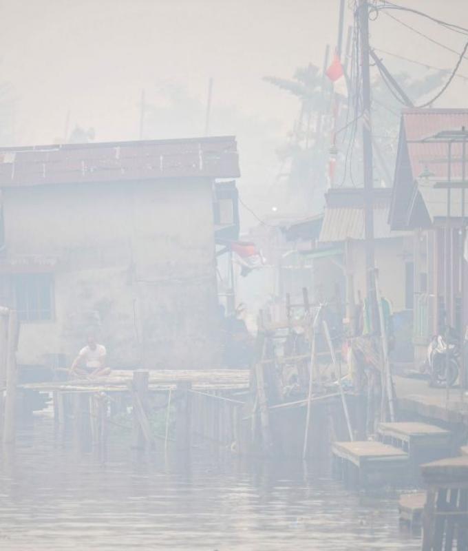 Prabowo orders tougher firefighting response as 72,000ha burn across Indonesia