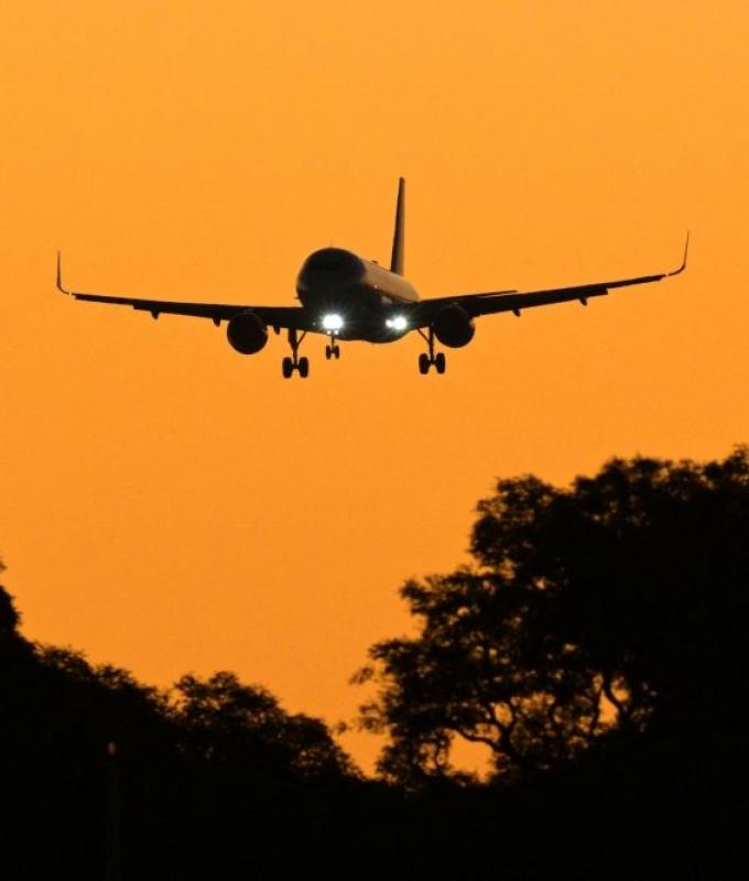 Iran flights to Baghdad, Muscat cancelled as expanded US sanctions take effect