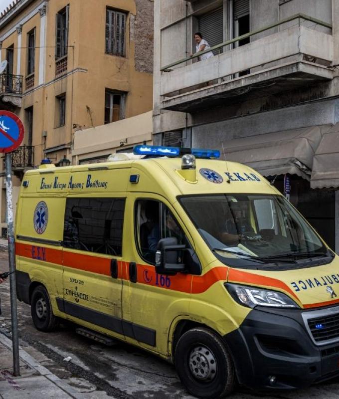 Killed American couple recovered from collapsed Athens building