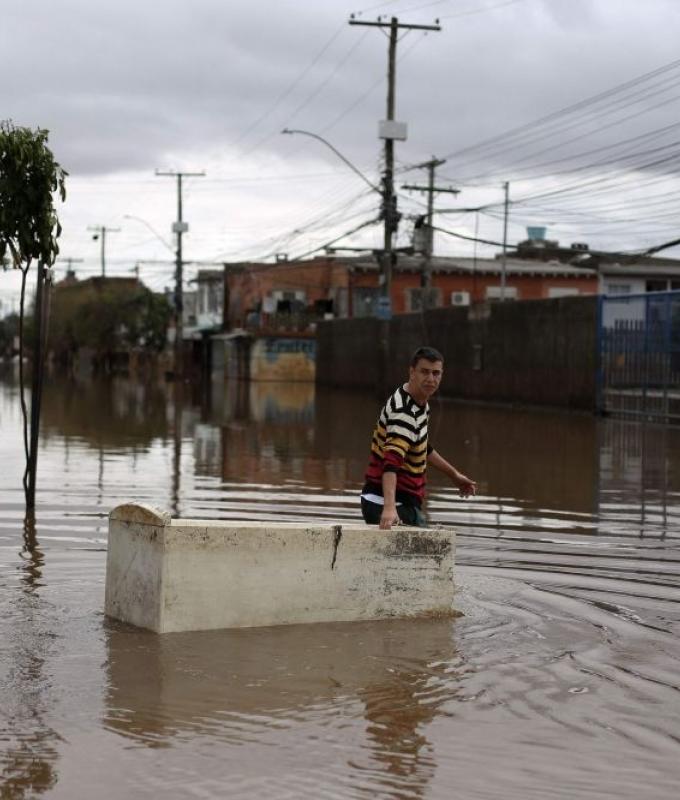 Brazil prosecutors sue Shell for US$108m over deadly 2024 floods