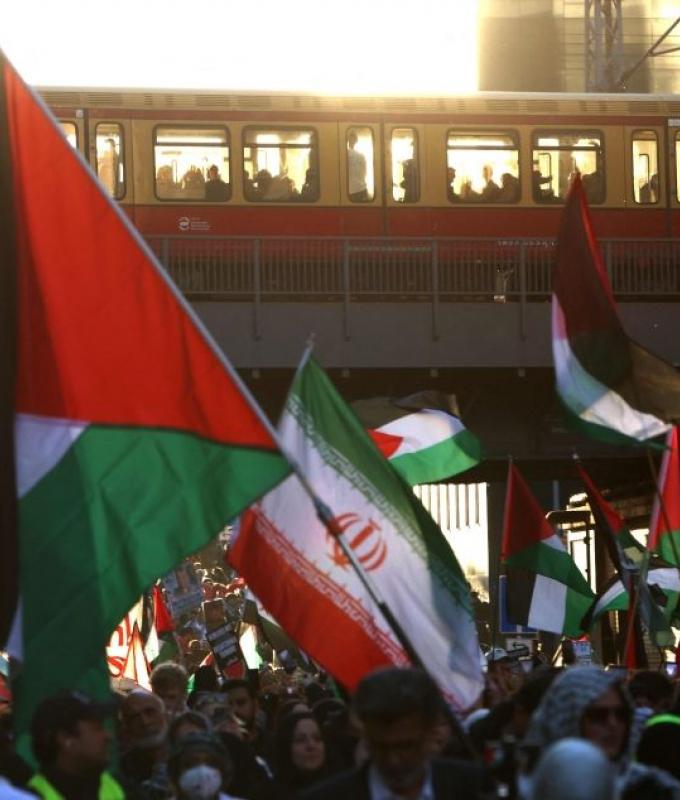 Thousands take part in pro-Palestinian rallies in European cities
