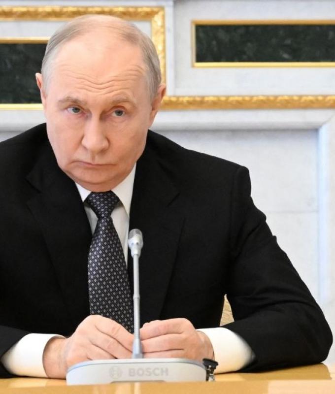 Russia ready to resume Ukraine talks but cool on peace deal