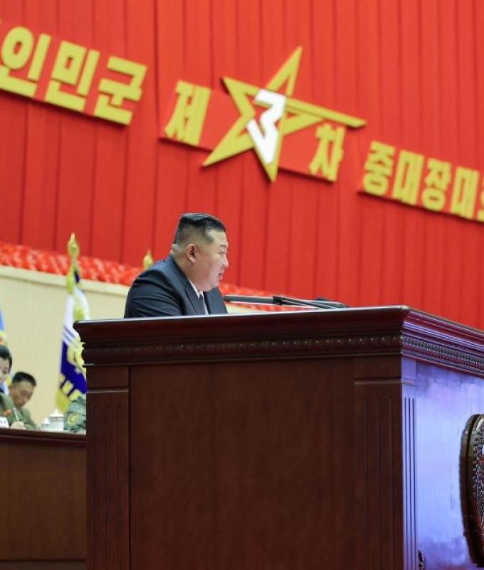 Kim Jong-un makes surprise China border trip, fuelling summit speculation once again