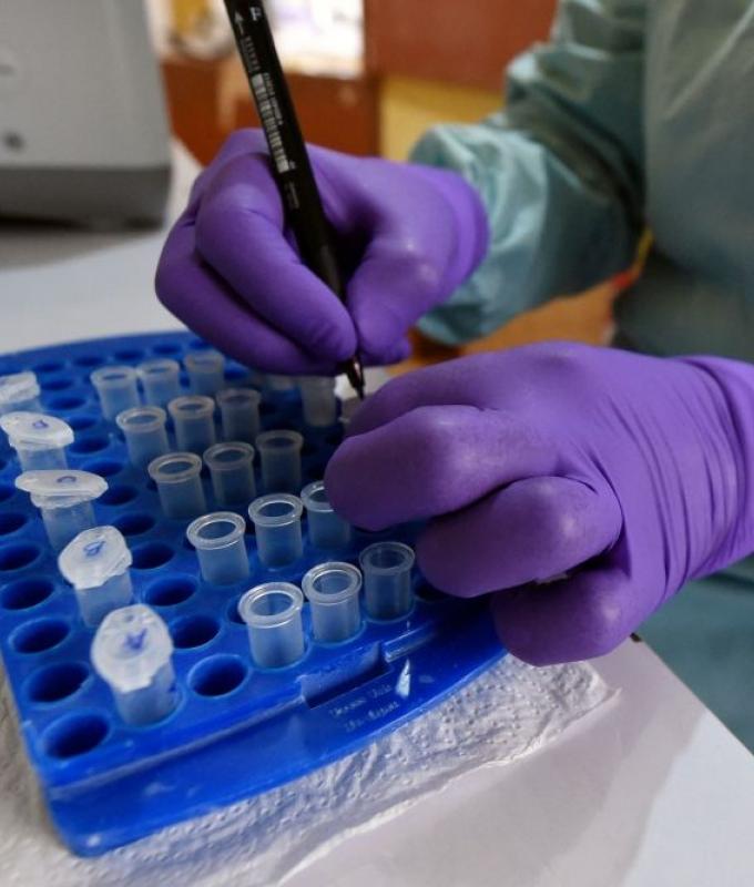 WHO says first Ebola vaccine shots given in DR Congo trial as cases pass 9,700