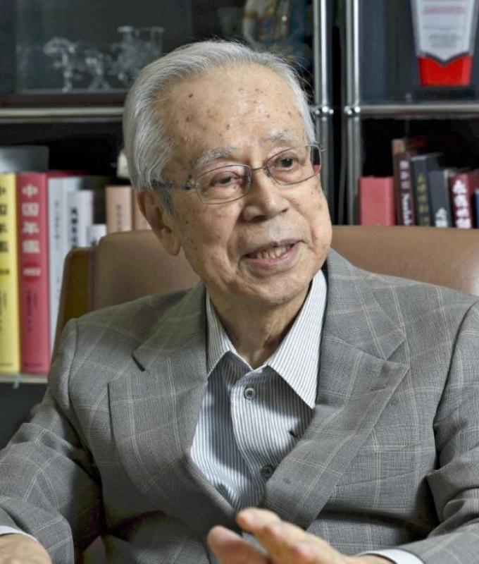 Ex-Japan PM Fukuda, who sought stable China ties, dies at 90