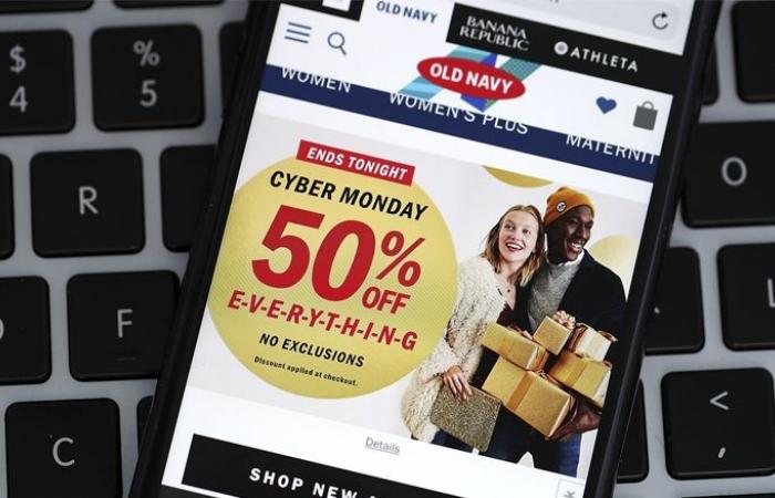 US retailers see biggest-ever Cyber Monday