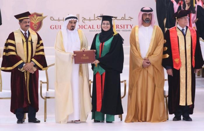 Ajman - Ajman Ruler confers degrees on 220 graduates at Gulf Medical University convocation