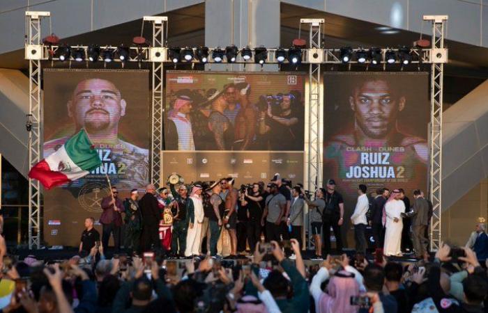 Anthony Joshua, Andy Ruiz Jr. weigh in for Clash on the Dunes bout in Diriyah