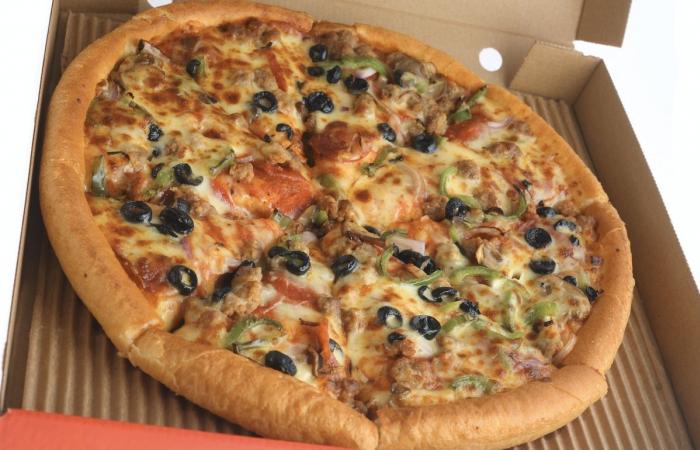 India News - Man orders pizza through an app, ends up losing Rs95,000 in scam