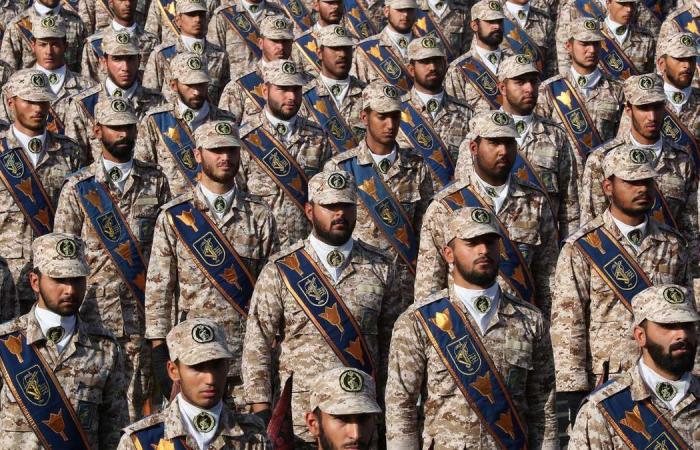 Iranian soldier shoots and kills 3 policemen