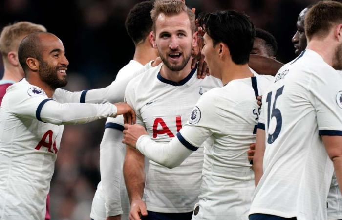 Two-goal Harry Kane upstaged by 'Sonaldo' and top marks for Manchester United trio: Premier League team of the week