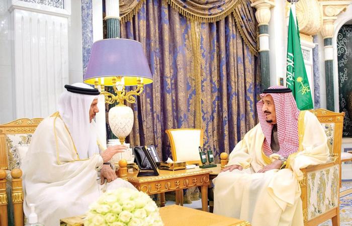 King Salman, Al-Zayani review agenda of GCC Supreme Council's 40th session