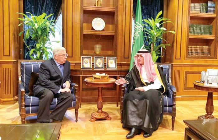 Saudi minister of foreign affairs receives US envoy to Riyadh