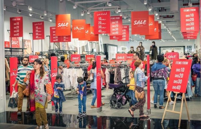 Dubai - 12-hour flash sale to kick-off 25th Dubai Shopping Festival