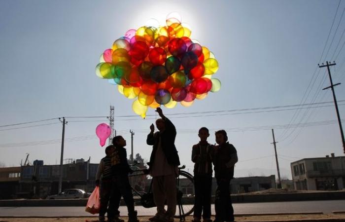 India News - Girl asks stepfather for balloon, he kills her