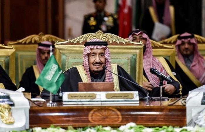 Saudi King calls for Gulf Arab unity to confront Iran