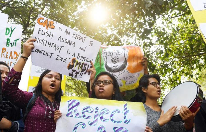 Indians demonstrate against ‘divisive’ citizenship bill