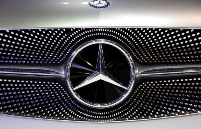 Daimler ‘to seek majority control of its main China joint venture’