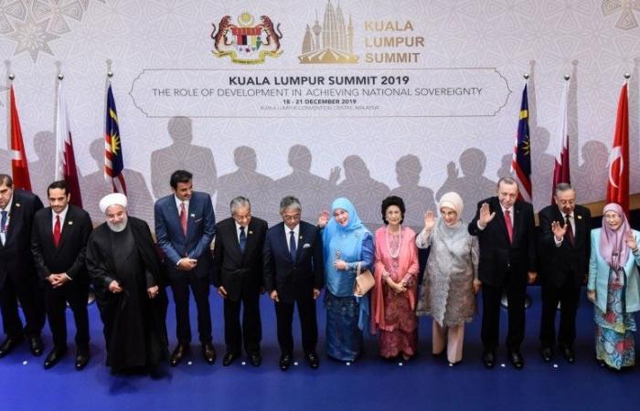Gargash: Malaysian summit attendees cannot ‘rise up’ without Arab presence