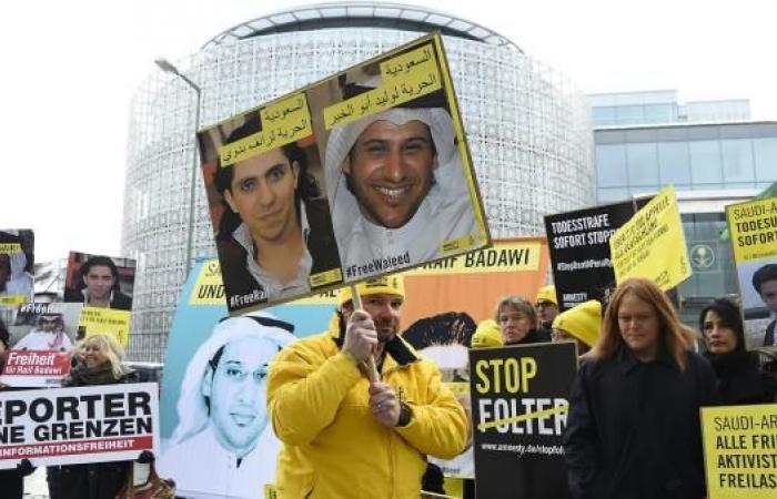 Saudi political prisoners launch hunger strike