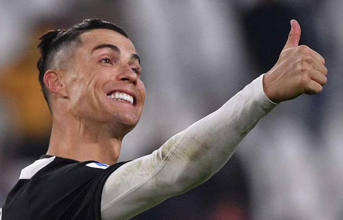 Cristiano Ronaldo grabs hat-trick for Juventus as Zlatan Ibrahimovic returns in AC Milan's goalless draw