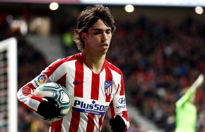 Barcelona v Atletico Madrid: Diego Simeone urges patience for record signing Joao Felix