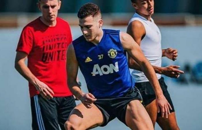 Manchester's United's Jesse Lingard, Luke Shaw and Diogo Dalot in Dubai for winter training