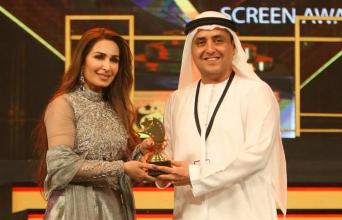 Dubai - 'Mere Paas Tum Ho' sweeps PISA in Dubai; Suhail Galadari hands over awards
