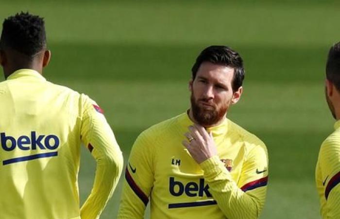 In pictures: Lionel Messi and Martin Braithwaite training with Barcelona teammates ahead of Real Madrid clash