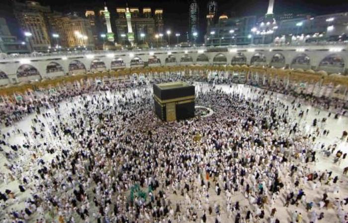 Saudi Arabia reopens holy sites after shocking coronavirus closure