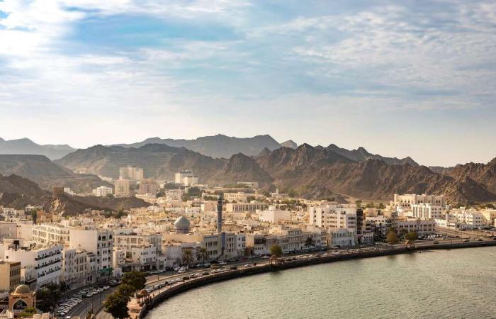 Coronavirus: Oman restricts border crossing from March 15