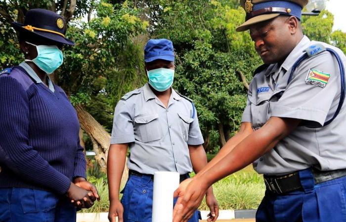 Coronavirus: Zimbabwe has 1st case while Africa cancels flights
