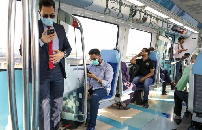 UAE shuts public transport this weekend for sterilization campaign