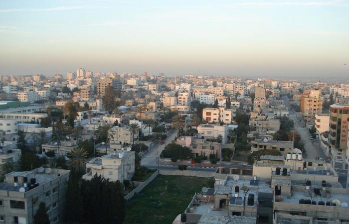 Israel says Gaza militants fired rocket at Israeli town