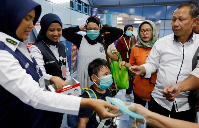 Indonesia confirms 129 new coronavirus infections, taking total to 1,414