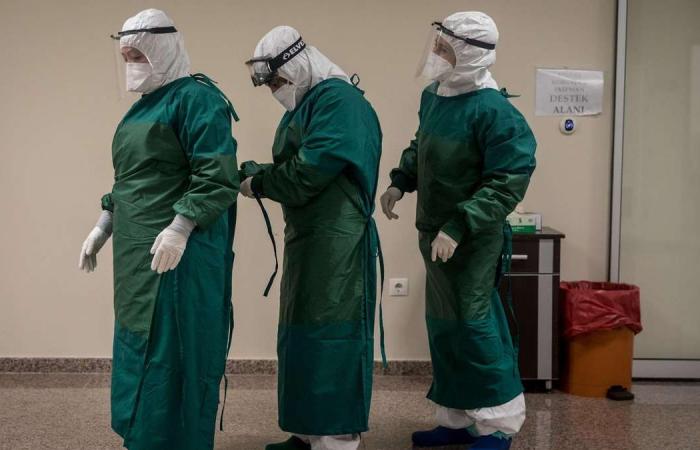 Turkish doctors on the hunt for coronavirus in tracing teams