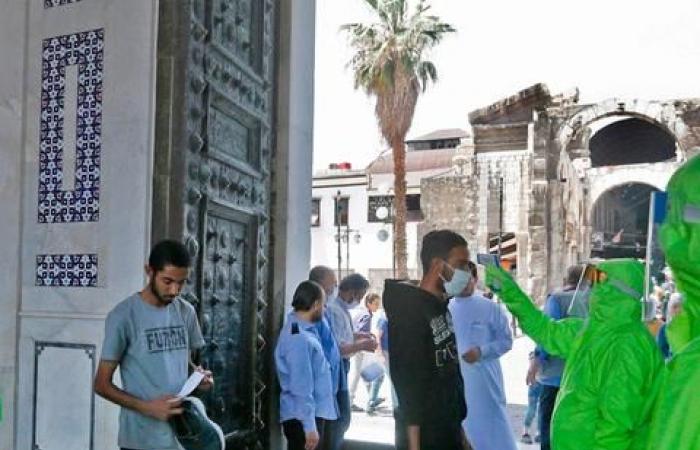 Yemeni officials report hundreds of apparent coronavirus deaths in Aden