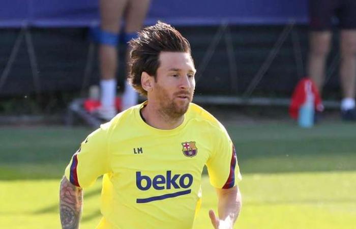 Lionel Messi, Antoine Griezmann, Luis Suarez and Barcelona teammates go all out in training - in pictures
