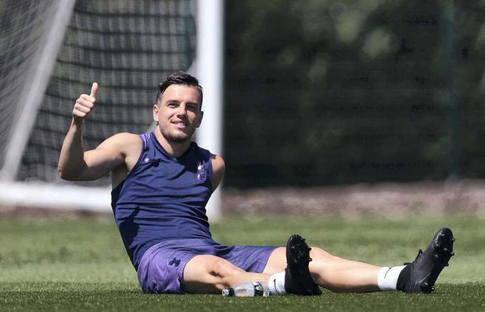 Thumbs up from Giovani Lo Celso, Son Heung-min happy to be back at Tottenham training - in pictures