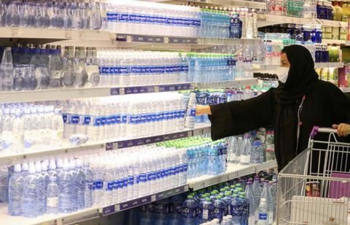 Saudi shoppers splurge before VAT rise