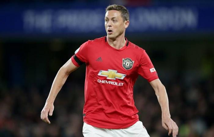 Matic signs new Manchester United deal until 2023