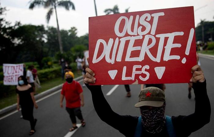 Philippines' Duterte tells citizens not to fear anti-terror bill