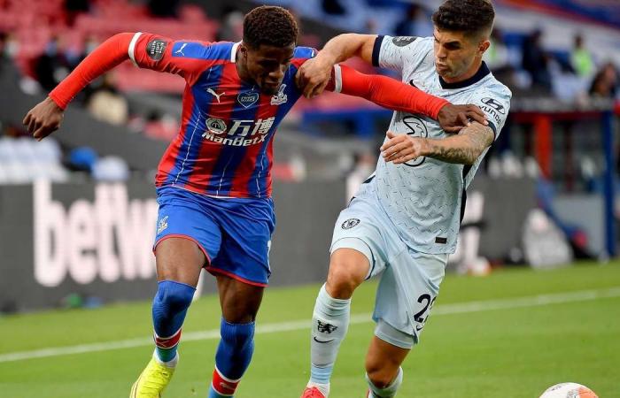 Christian Pulisic 7, Billy Gilmour 6; Patrick van Aanholt 9, Wilfried Zaha 8 - Crystal Palace v Chelsea player ratings
