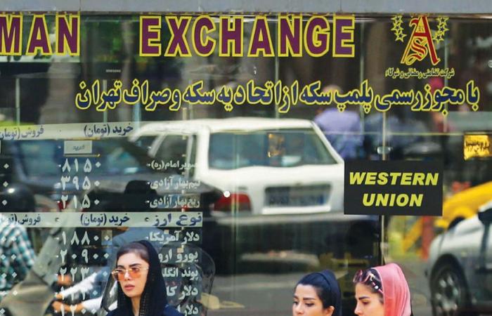 Currency crisis starts to hurt ordinary Iranians