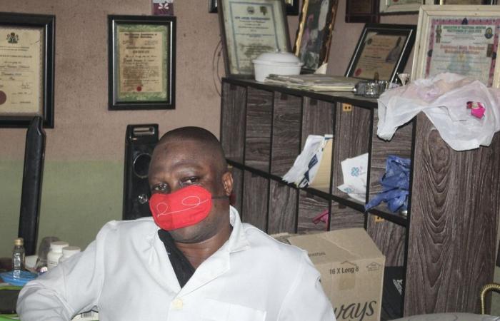 Coronavirus: Nigerian women seek old ways of giving birth amid pandemic