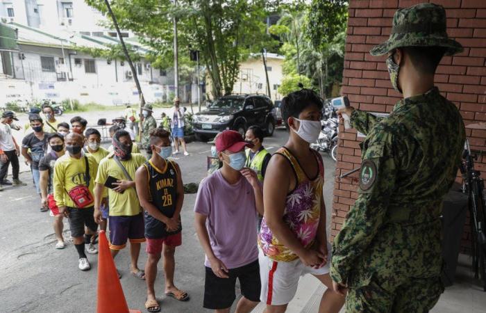 Philippines confirms 12 coronavirus deaths, 1,387 more cases