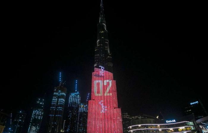 Burj Khalifa lights up to mark UAE Mars Mission's countdown