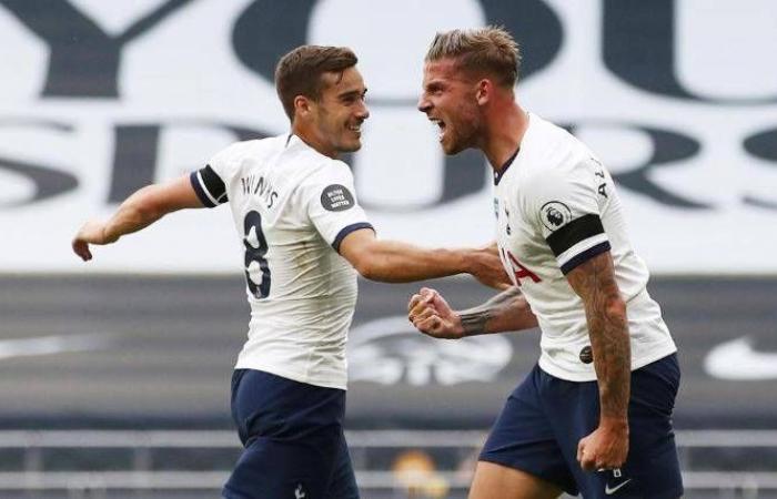 Alderweireld seals Tottenham victory over Arsenal